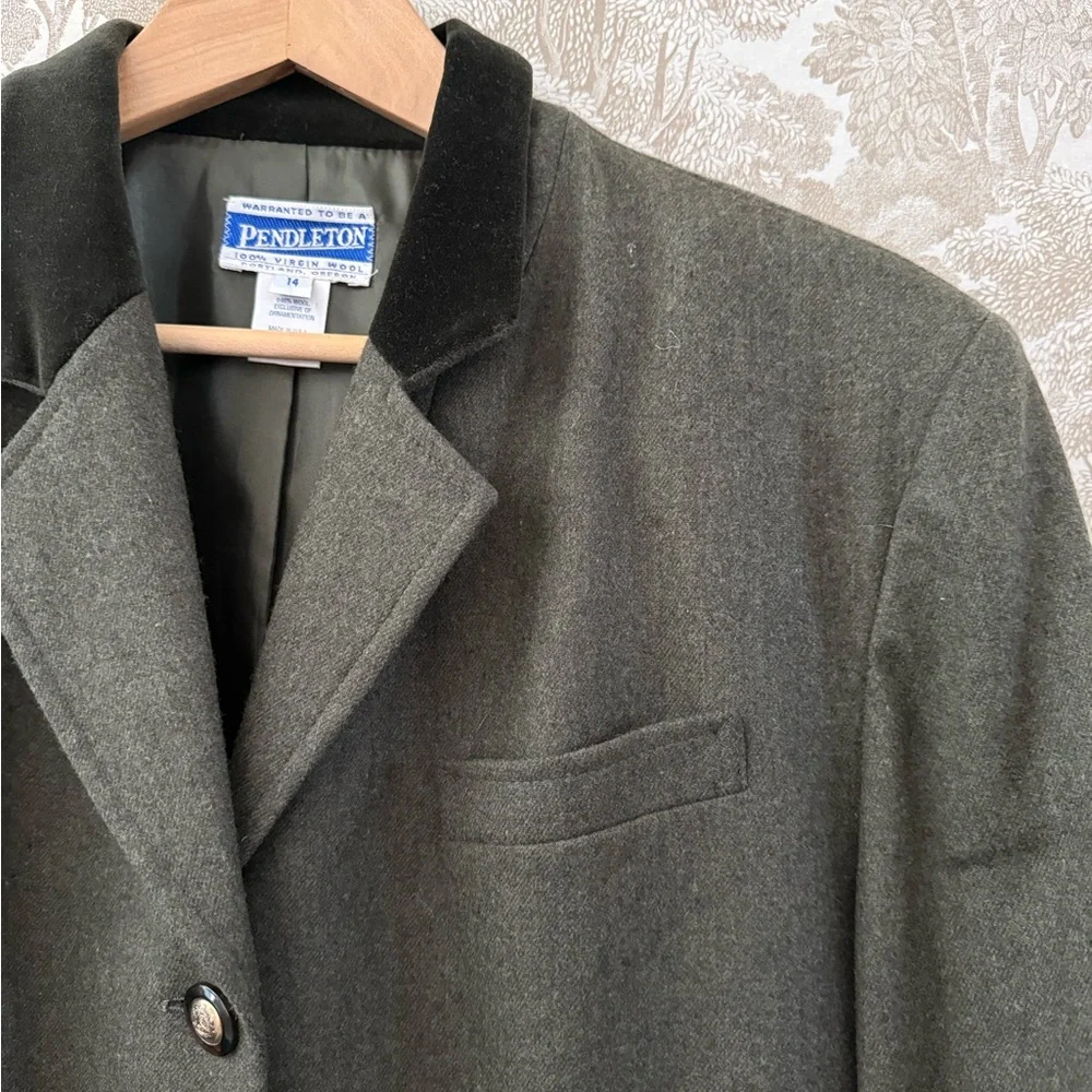 Pendleton Olive Green Wool Blazer with Velvet Collar - Picture 4 of 10
